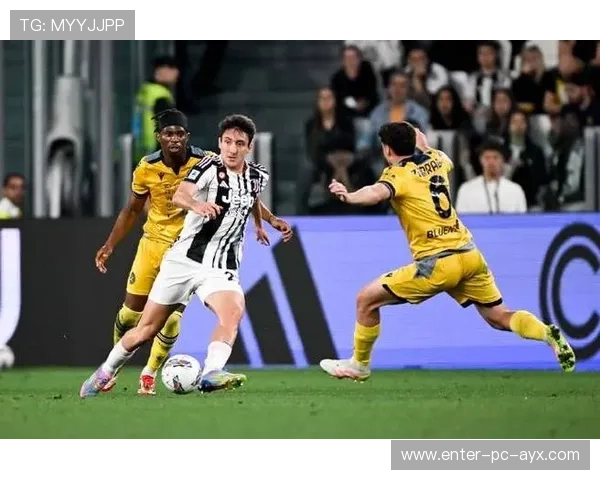 尤文图斯防反稳定高效，弗拉霍维奇推射稳稳打中目标