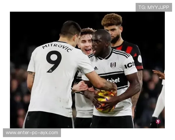 富勒姆连续反击险些改写比分：惊险时刻令人屏息