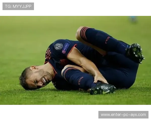 拜仁后防线在关键时刻展现铁血的篇章