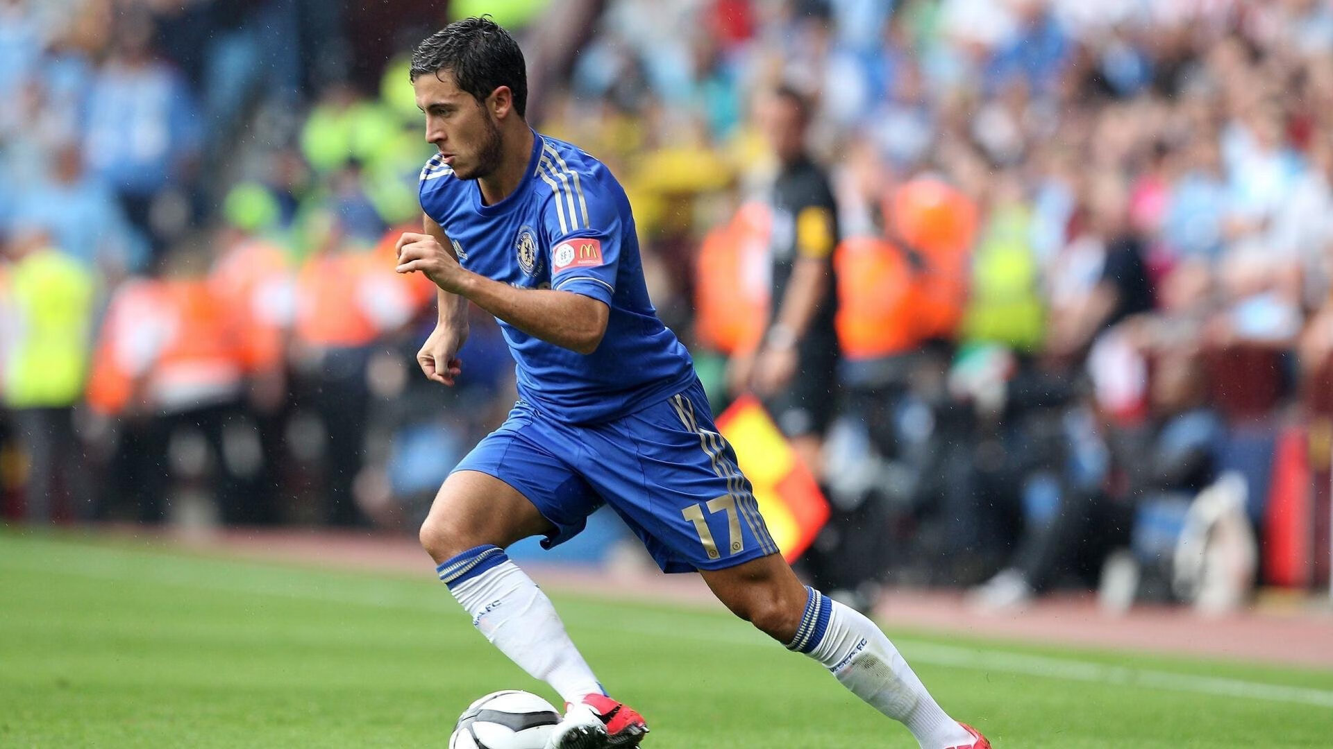 RNG与其他战队激烈对抗，rng战队强吗